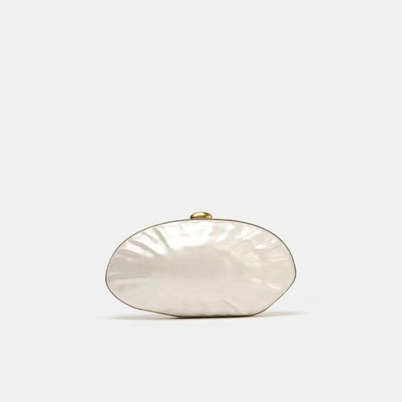 Pearl effect bag - Picture 1 of 3